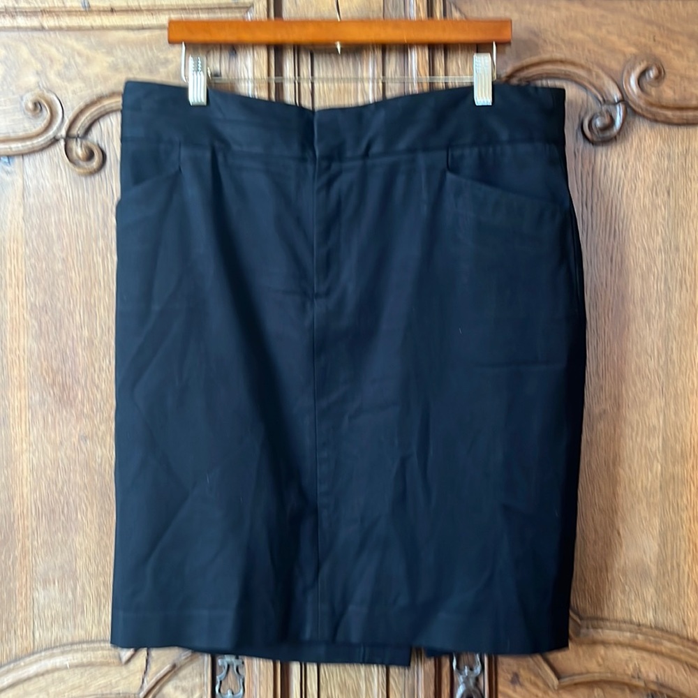 Banana Republic Black Pencil Skirt